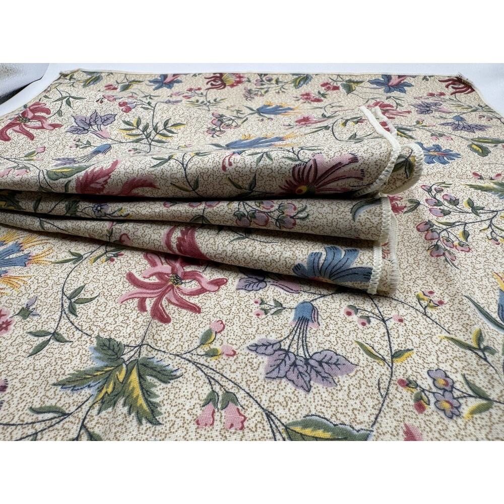 English Garden Floral Cloth Napkins Set of 4 Cottagecore 17in